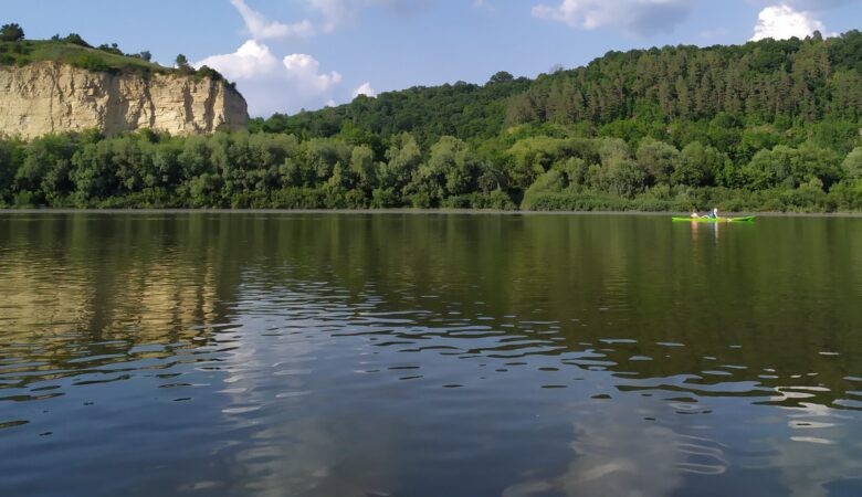 Дністровими Меандрами. Сплав на байдарках від Заліщиків до Хотина.